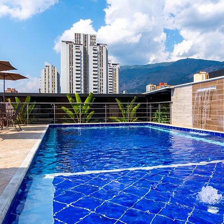 Hotel California City Medellín Esterno foto